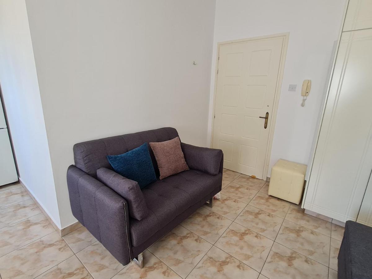 Laertis 2 Complex, Studio Apartment 106 - By Imh Travel & Tours Pafos Dış mekan fotoğraf