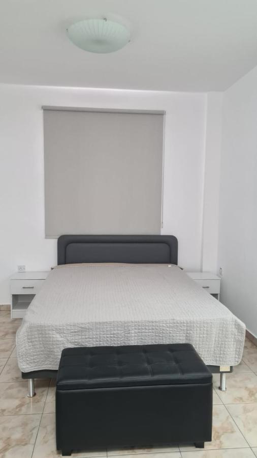 Laertis 2 Complex, Studio Apartment 106 - By Imh Travel & Tours Pafos Dış mekan fotoğraf